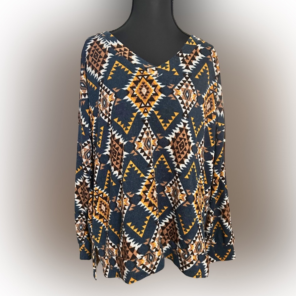 Sew In Love Aztec Western Patterned Women's Top Size Medium